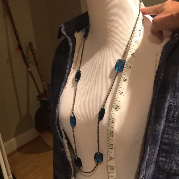 Jeweled long hanging necklace - Picture 7 of 9